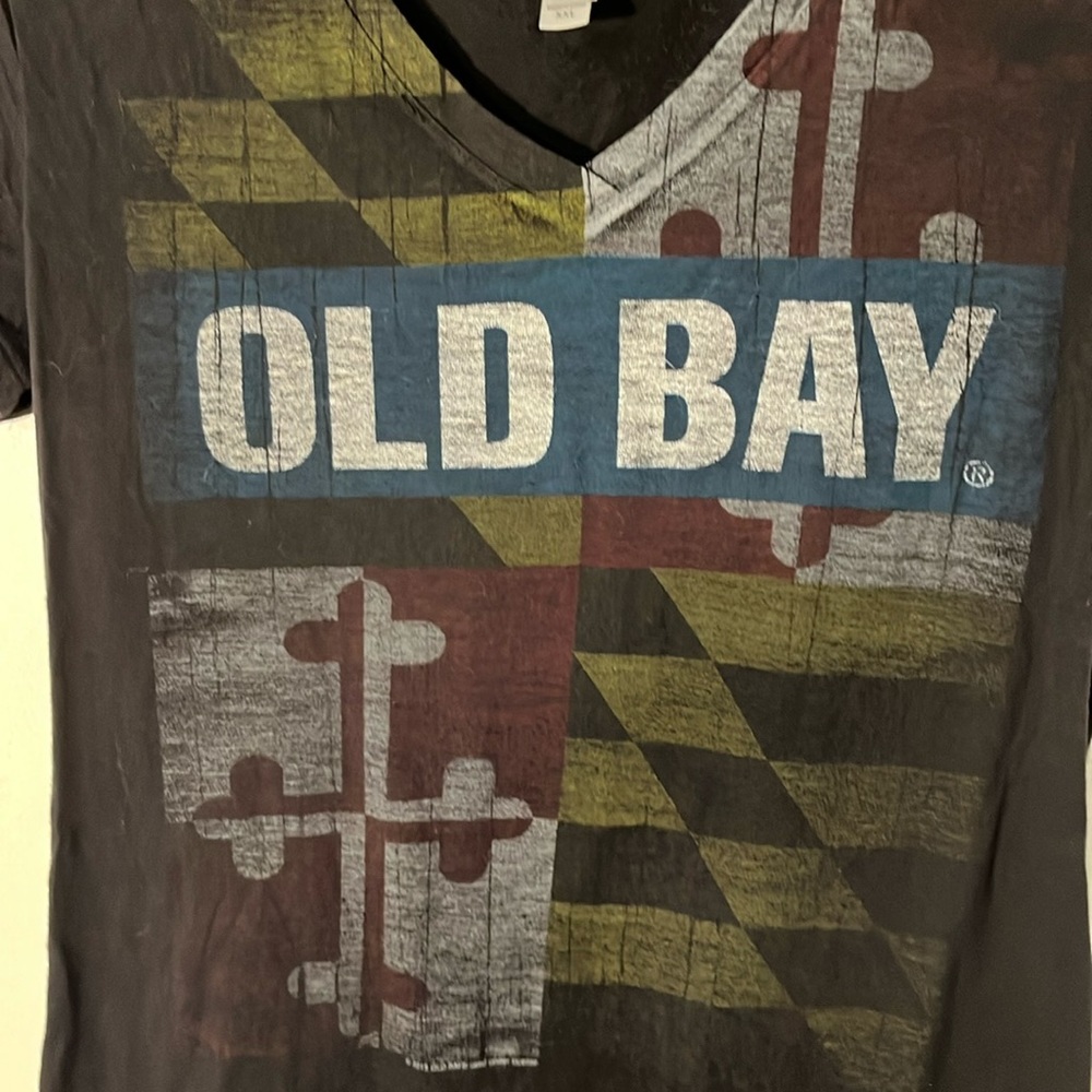 OLD BAY lovers tshirt with flag go Maryland on front of black tshirt. New